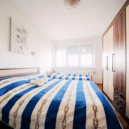 Atila - Near Center Daire